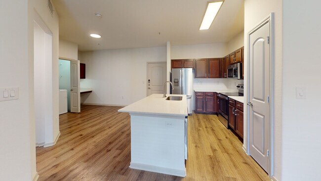 Interior Photo - Cool Springs at Frisco Bridges