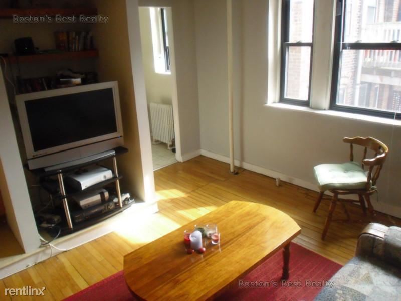 Primary Photo - 1395 Commonwealth Ave
