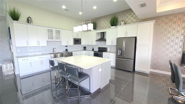 Building Photo - 4731 Clock Tower Dr