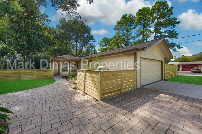 Foto principal - Huge Yard!