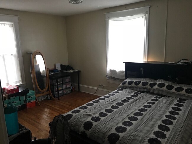 Foto del edificio - 715 7th Ave SE