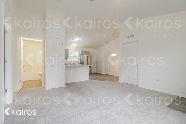 Building Photo - 2852 SW 161St Loop