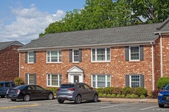 Building Photo - 137 Hessian Hills Cir