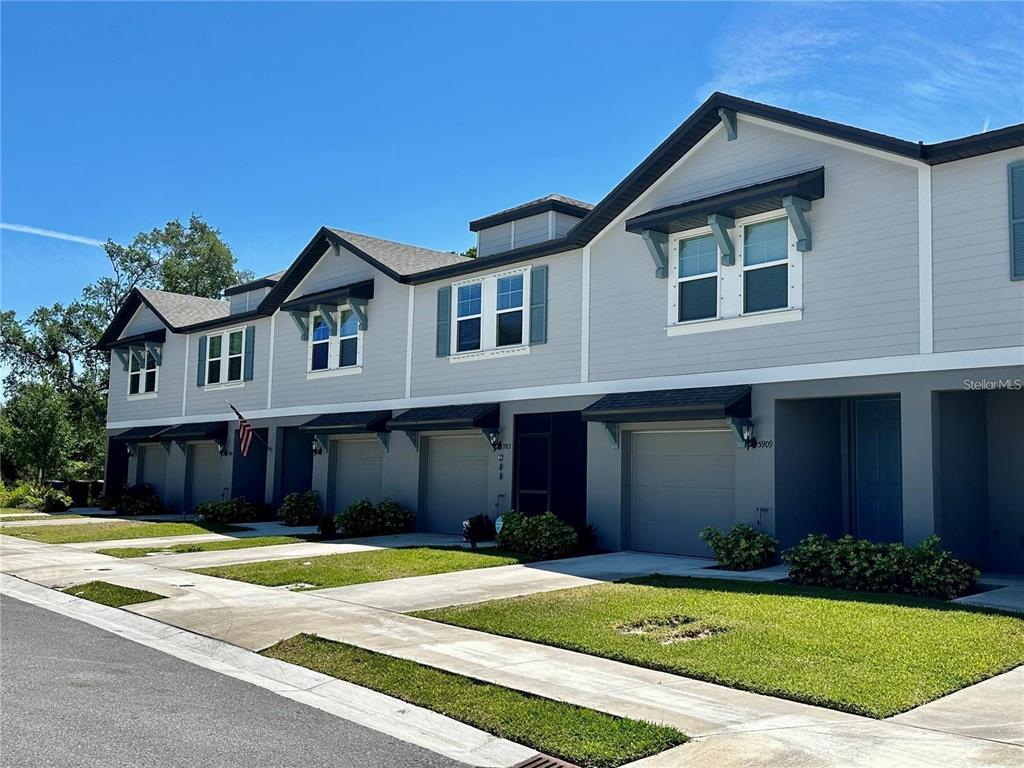 Foto principal - 5905 Sailor Coast Wy