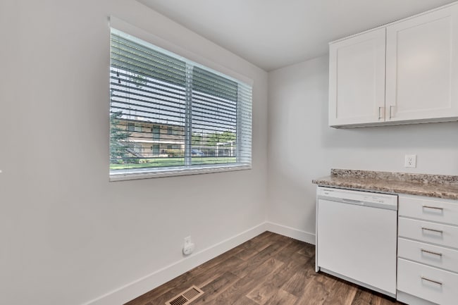 Photo - 2111 E 3300 S Apartment