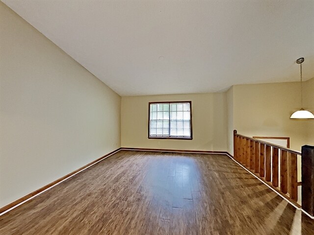Building Photo - 4947 Woodland Way NW