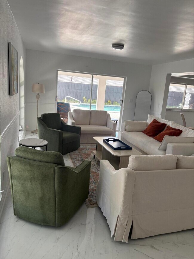 Foto del edificio - 2614 Amherst Ln