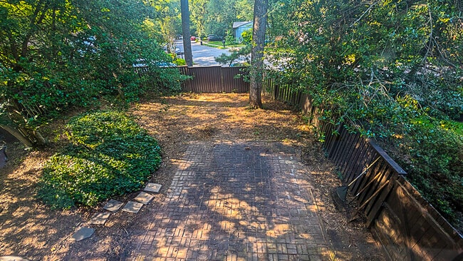 Building Photo - 11582 Embers Ct