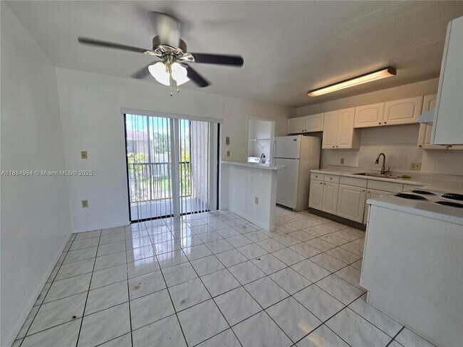 Building Photo - 10350 SW 220th St