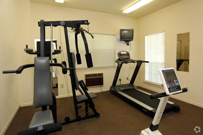 Fitness Center - Sugar Creek Apartments