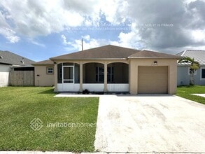 Building Photo - 13750 SW 181st Terrace