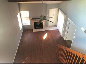 Building Photo - 200 Pecan Dr