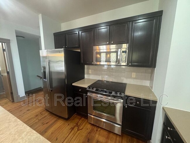 Photo - 1806 DeKalb Ave NE House