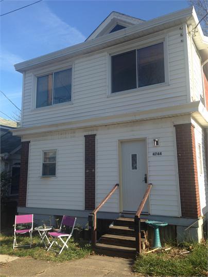 Foto principal - 4744 Ridgeway Ave