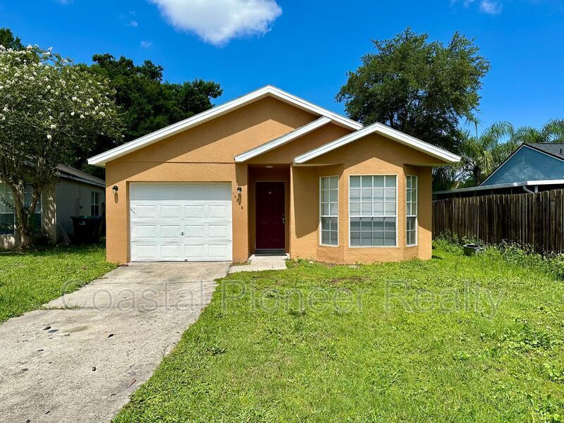Foto principal - 10248 Cody Ln