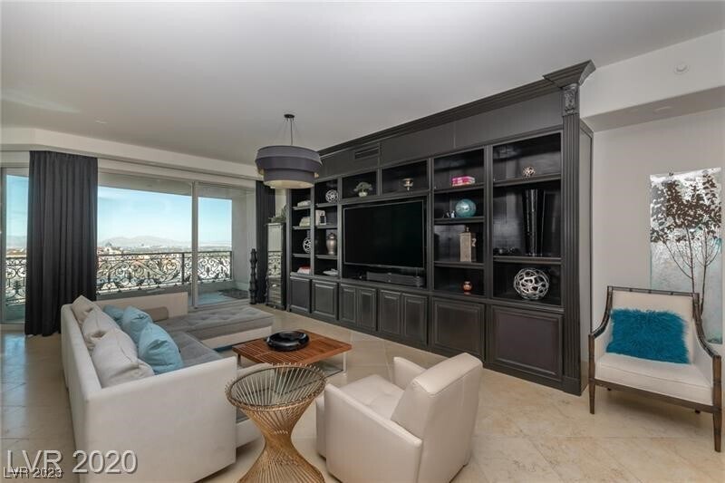 Foto principal - 9103 Alta Dr