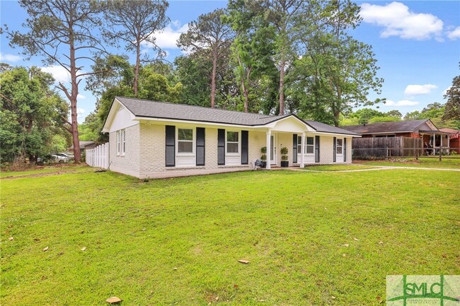 Building Photo - 607 Dyches Dr