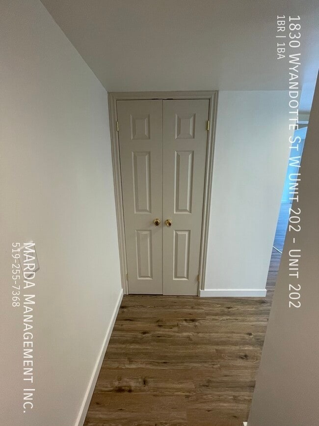 Building Photo - RENOVATED 1 BED/1 BATH- WEST END + HYDRO! 1 MONTH FREE RENT!!