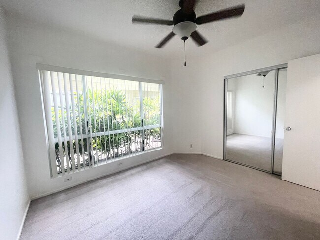 Foto del edificio - Great, well maintained 3bd/3ba Townhome wi...