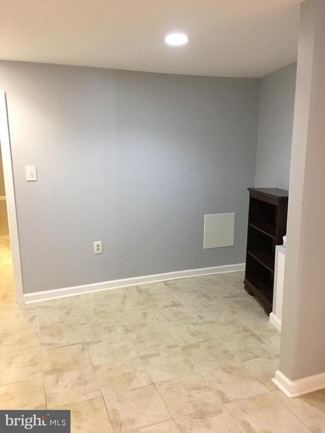 Building Photo - 2420 New York Ave NE