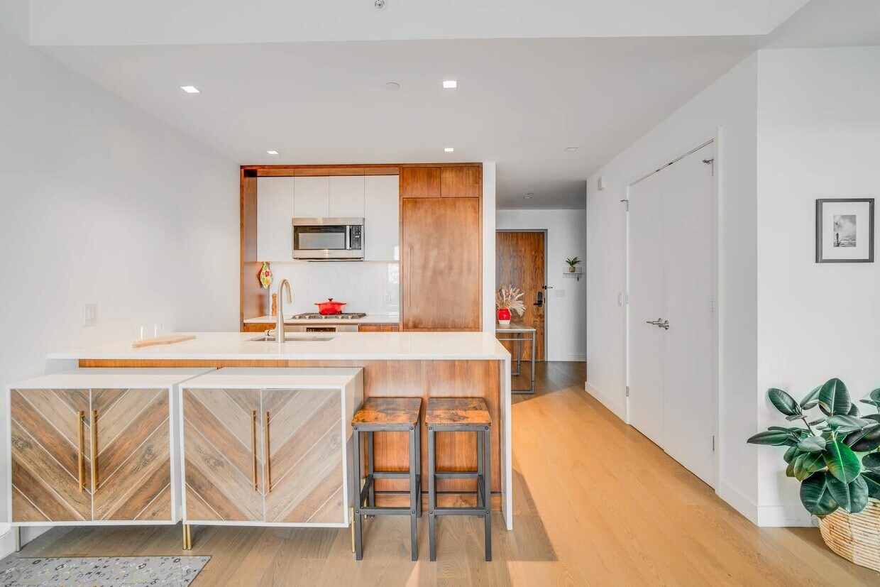 Foto principal - 75 Park Ln S