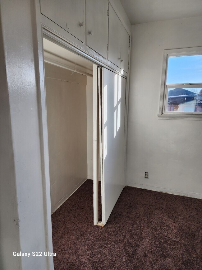 Building Photo - 642 W Orange Grove Ave