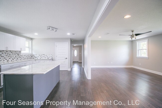 Building Photo - 4 br, 3 bath House - 435 Commerce Street