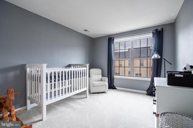 Foto del edificio - 22567 Naugatuck Square