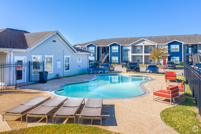 Piscina - Cypress Bend Village