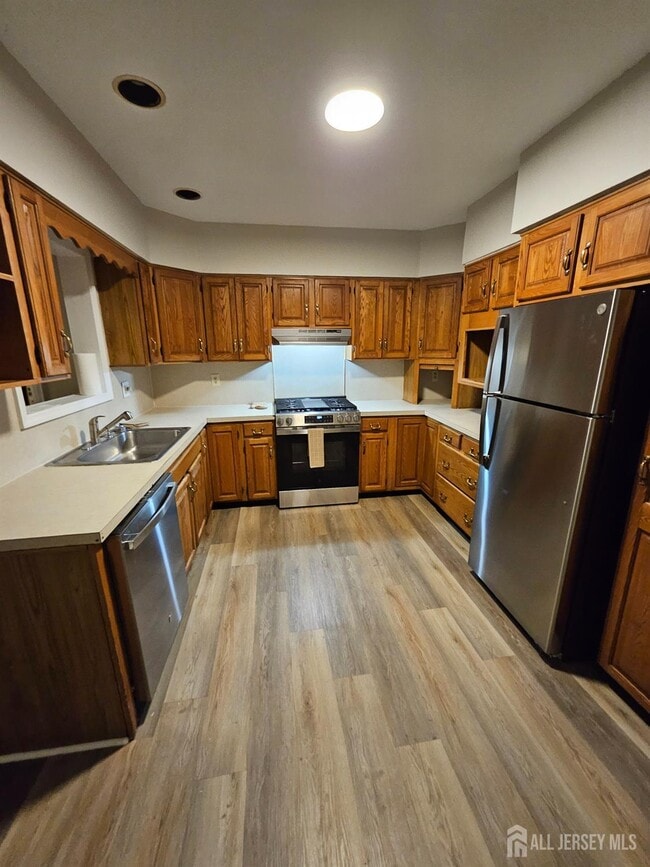 Foto del edificio - 74 Coley St