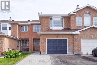 Building Photo - 9 Angus Dr