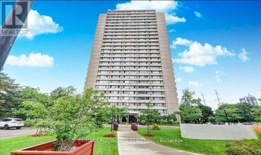 Building Photo - 735 Don Mills Rd.