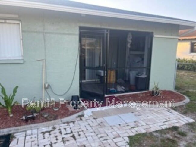 Foto del edificio - 1326 SE 24th Ave