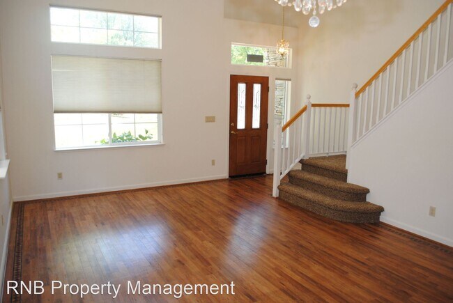 Building Photo - 4 br, 2.5 bath House - 5406 Havenhurst Circle