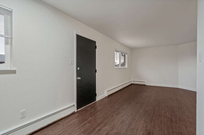 Foto del edificio - Updated 2-Bed Oasis in Cheyenne