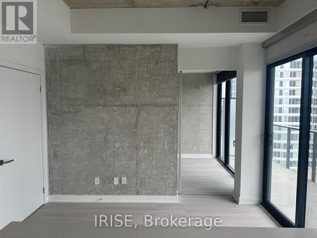 Photo du bâtiment - 47 Mutual St