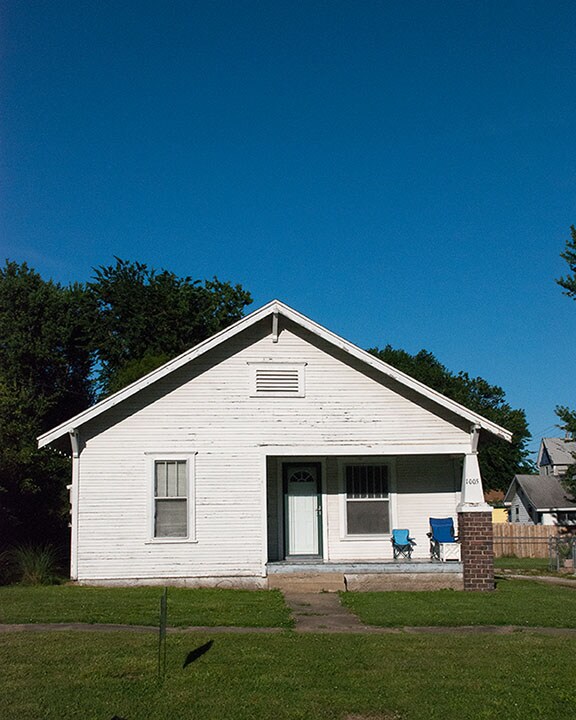 Building Photo - 1005 S Walnut St