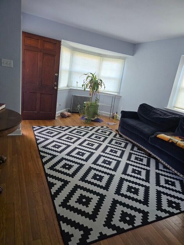 Foto principal - 160 Morton Ave