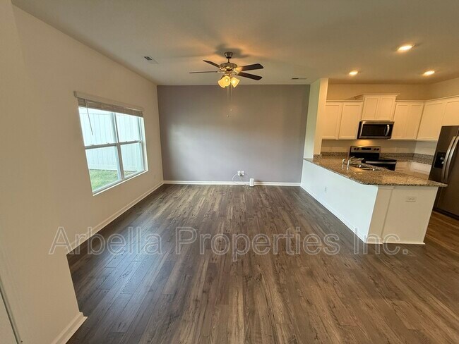 Building Photo - 30 Moon Rock Ct