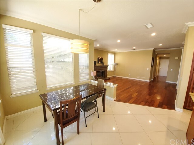 Building Photo - 3527 Brighton Pl