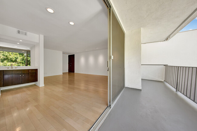 Foto del edificio - Sunset View Apartments