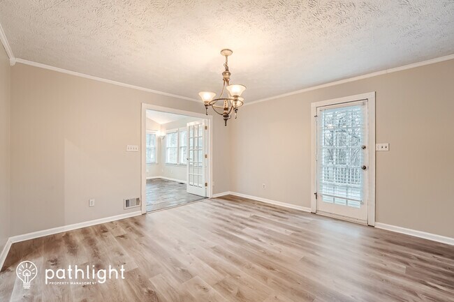 Foto del edificio - 940 Highview Drive SE, Smyrna, GA, 30082