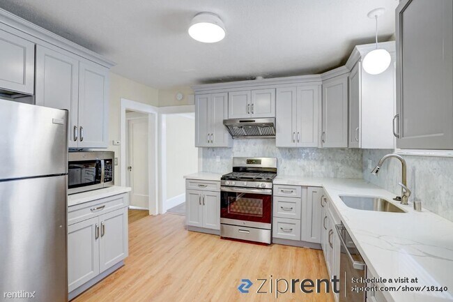 Foto del edificio - 2 br, 1 bath House - 488 Clifton St, Oakla...