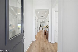 Building Photo - 9033 Calypso Ct