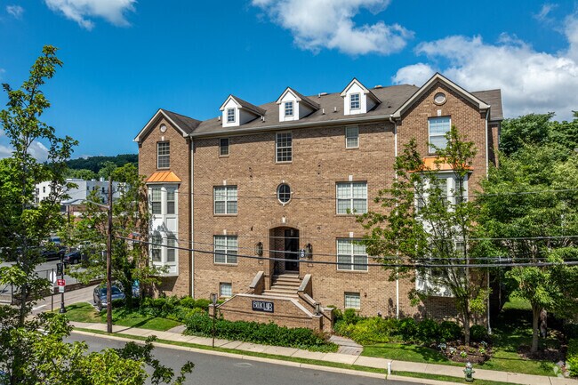 Calle Bell 8 - BELLCLAIRE, LLC