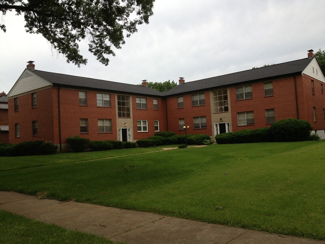 Front - 6240 Loughborough Ave