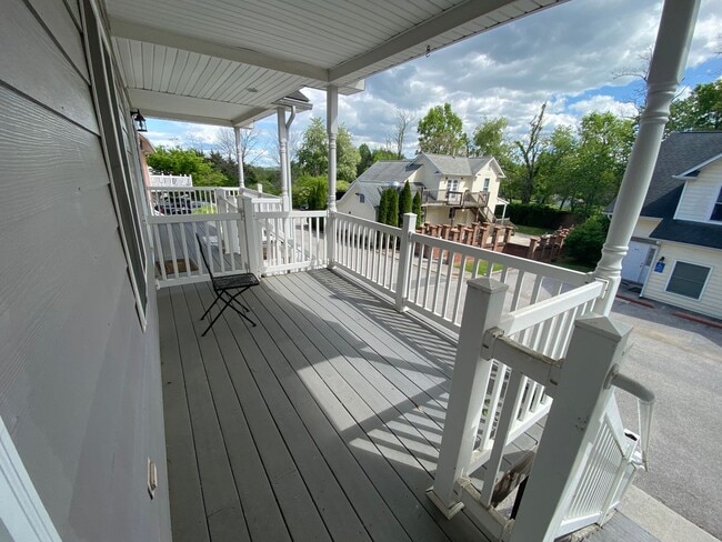 Building Photo - Furnished Town Home available at 3030 Pepp...