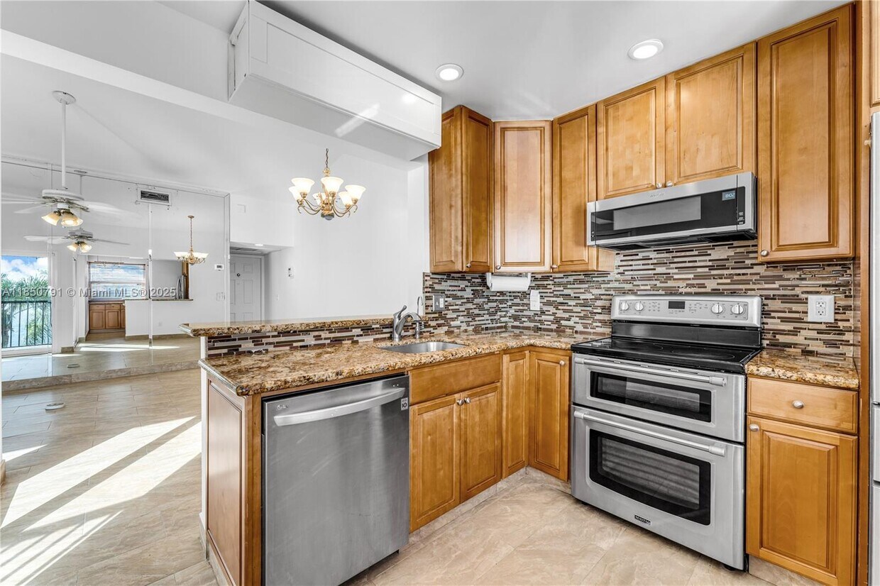 Foto principal - 1303 S Liberty Ave