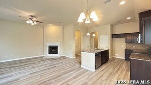Foto del edificio - 11226 Camp Creek Trail