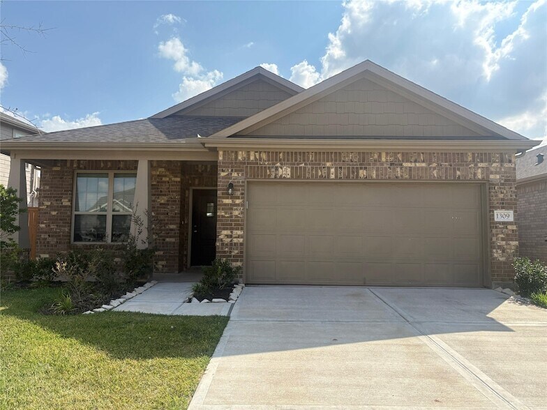 Foto principal - 1309 Grass Bnd Dr